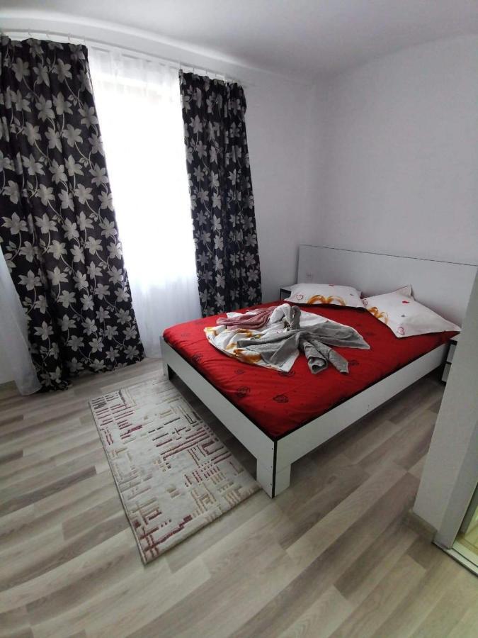 Casa De Vacanta Maga Dubova Ngoại thất bức ảnh