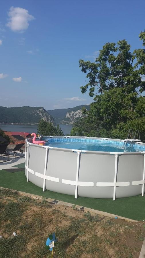 Casa De Vacanta Maga Dubova Ngoại thất bức ảnh