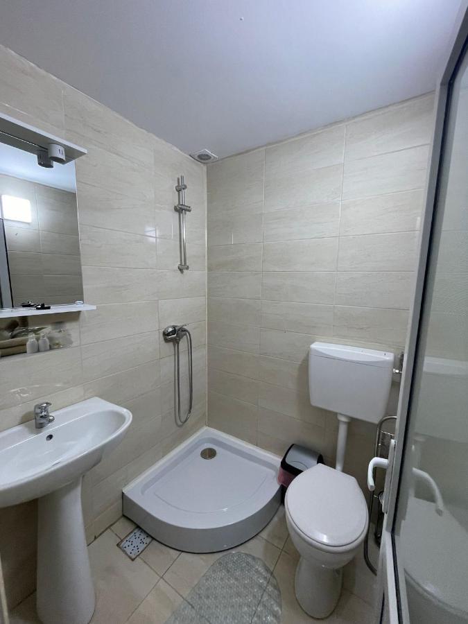 Casa De Vacanta Maga Dubova Ngoại thất bức ảnh